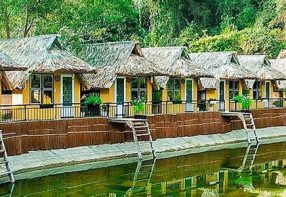4 Days at Ha Long Bay on Appricot Cruise and Cat Ba Islands