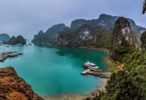 3 Days at Ha Long Bay on Appricot Cruise and Cat Ba Islands