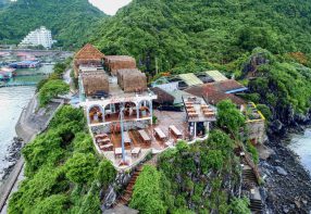 3 Days at Ha Long Bay on Appricot Cruise and Cat Ba Islands
